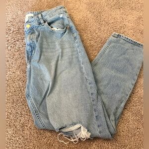h&m distressed knee mom jeans